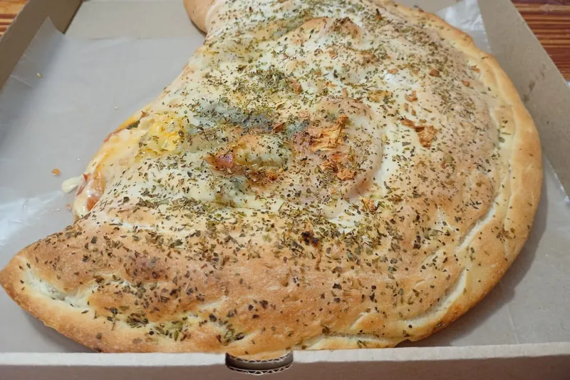 Calzone de El Balconcito, Monteros